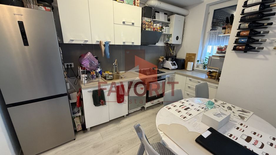 SAD. Pozitie excelenta. Gradina proprie. - Poză 5