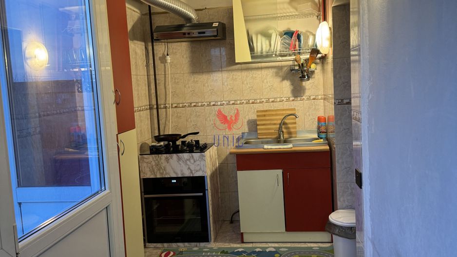 Apartament  3 camere decomandate - Poză 7