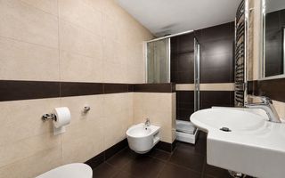 Apartament 4 camere de inchiriat piscina Iancu Nicolae - Poză 9