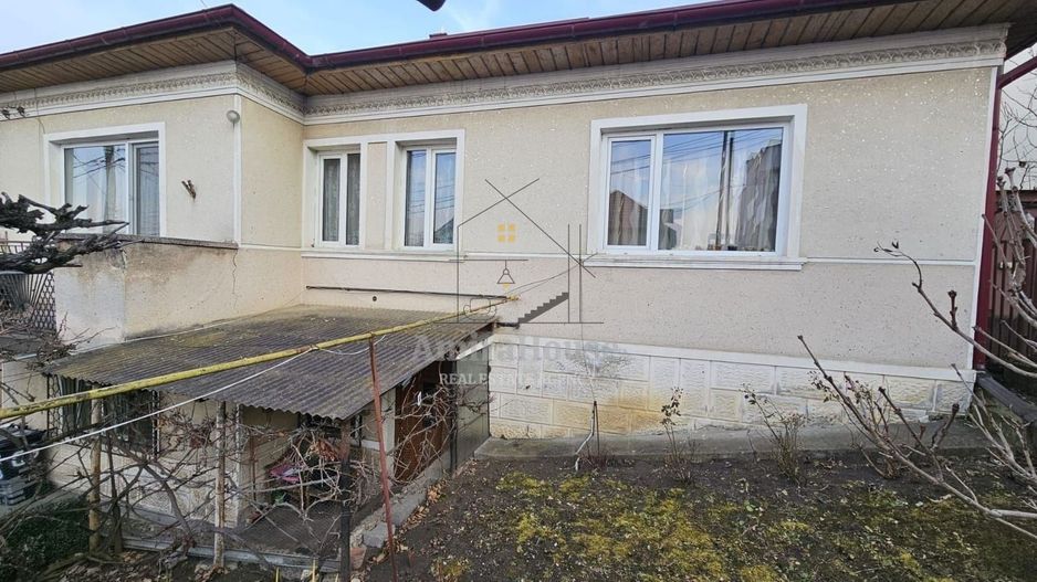 Casa individuala solida, 176 mp utili, 530 teren in cartierul Andrei Muresanu - Poză 5