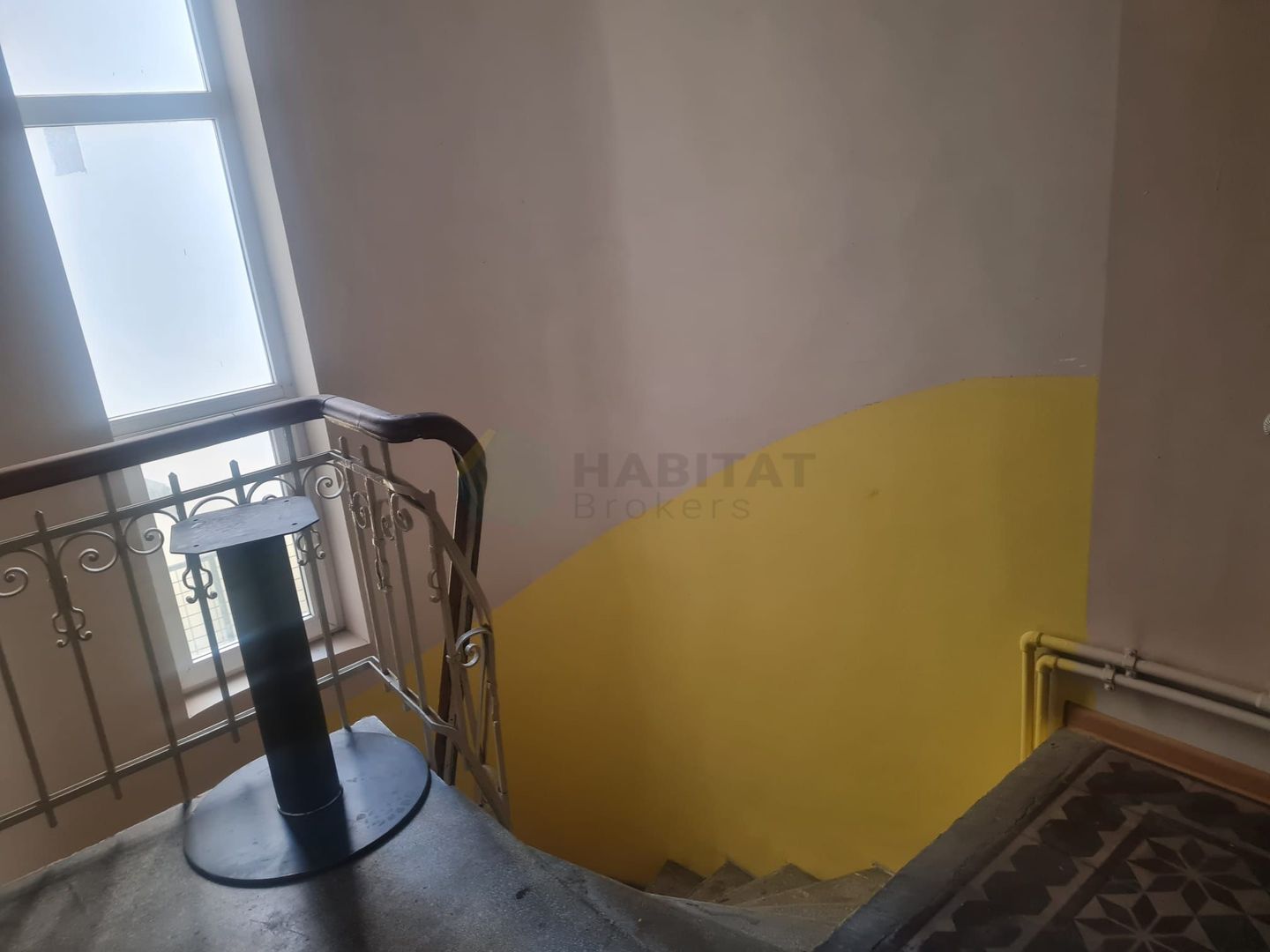 Casă de închiriat 10 camere Strada Știrbei Vodă - Poză 3