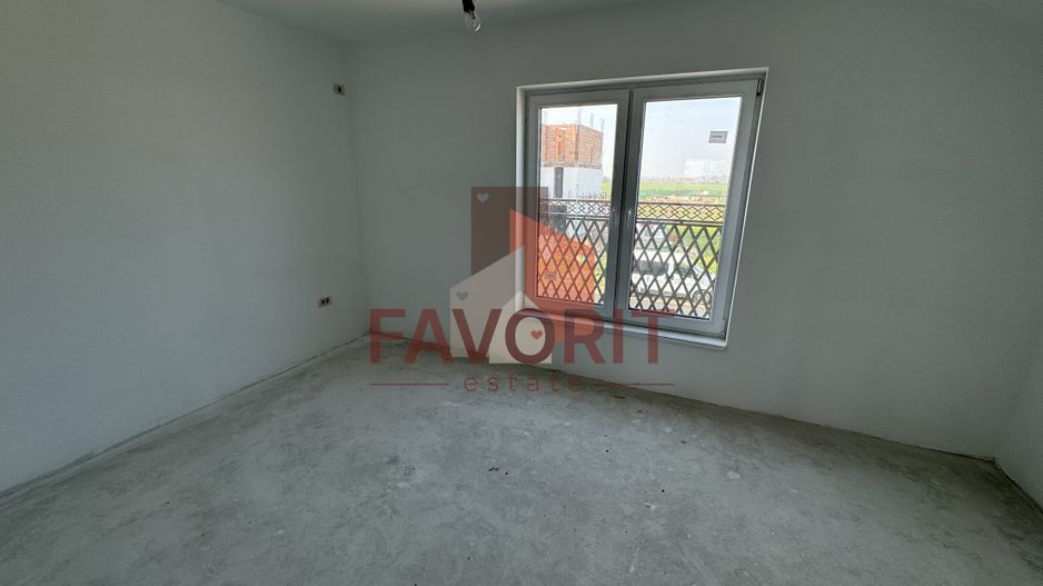 Comision 0%. Finisaje la alegere. Toate utilitatile. Strada asfaltata. - Poză 18