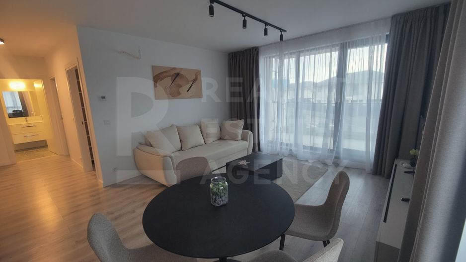 Vânzare, apartament, 2 camere + parcare înclusă în preț, Constanța - Poză 2