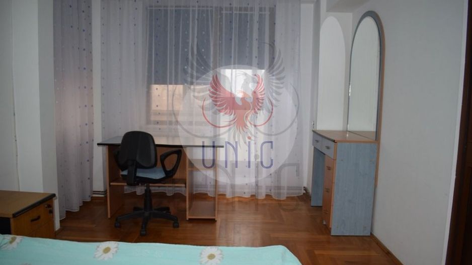 Apartament 4 camere, inchiriere, Craiovita Noua - Poză 5