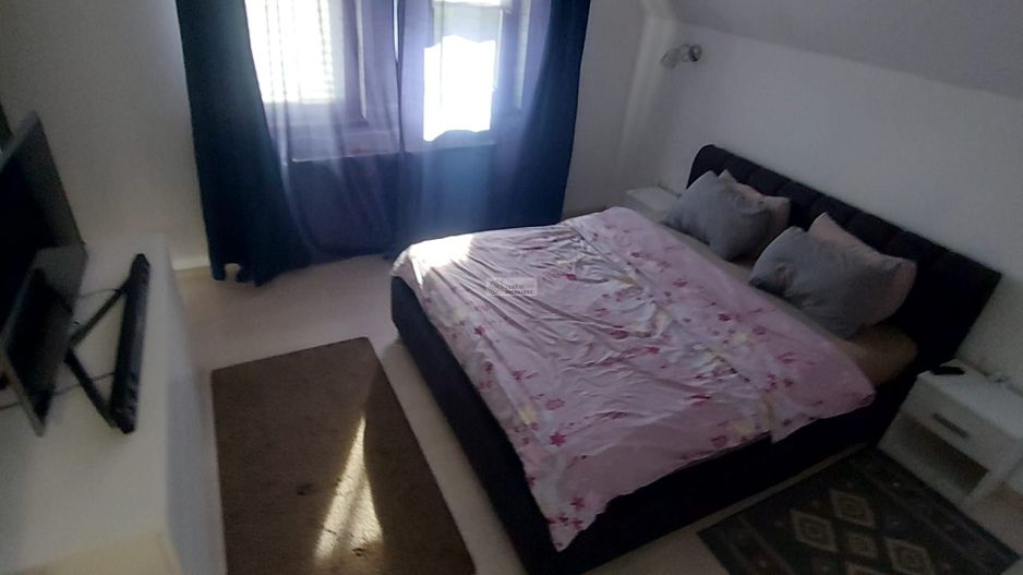 Casa   P+M /Golesti/Vrancea/170.000 neg/teren 1069mp - Poză 8