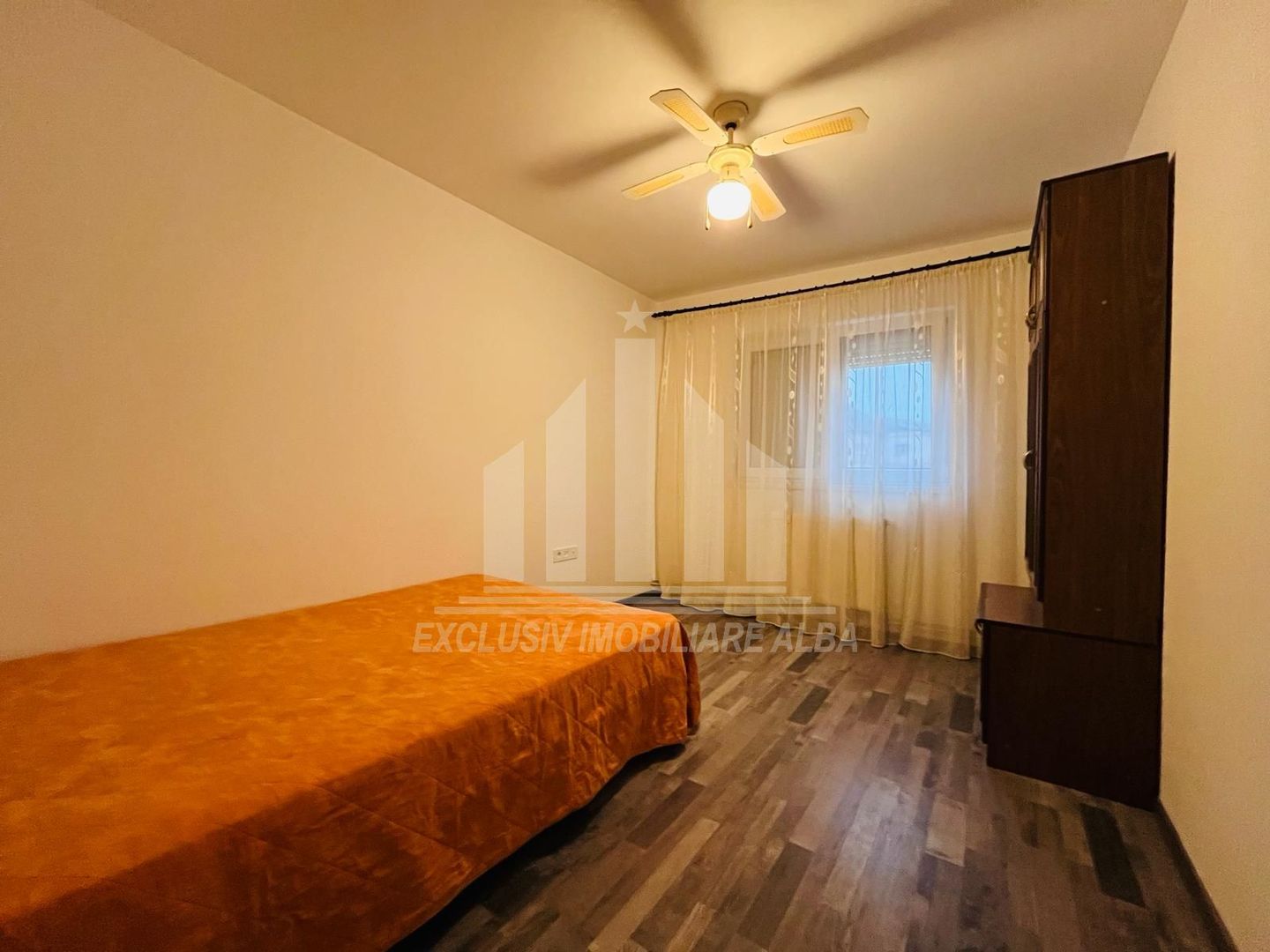 Apartament cu 3 camere decomandate, Ampoi 2 - Poză 4