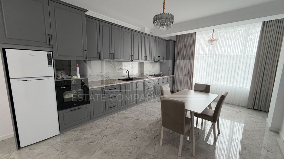 Apartament 3 camere | Rădăuți | 80 mp utili | 400 euro/lună - Poză 1