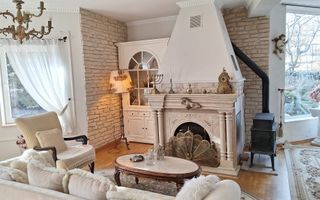 Casa Elegantă în Borhanci - Poză 2