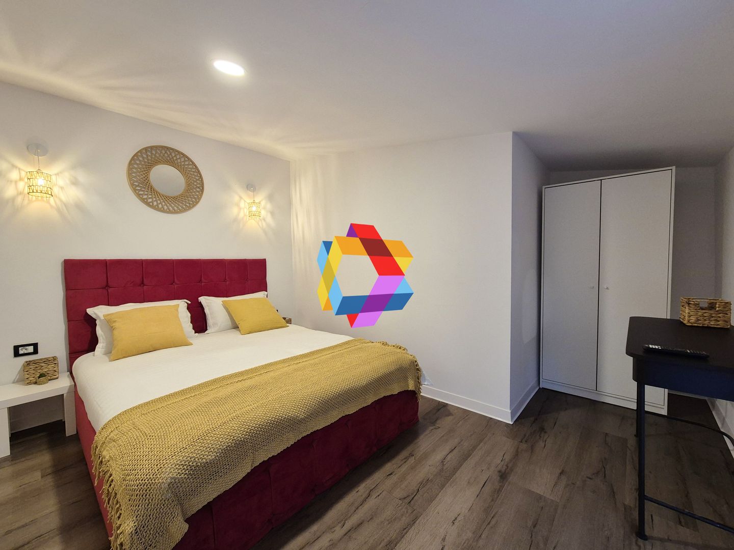 Casa de închiriat pentru regim hotelier sau Birouri -225 mp - Poză 21