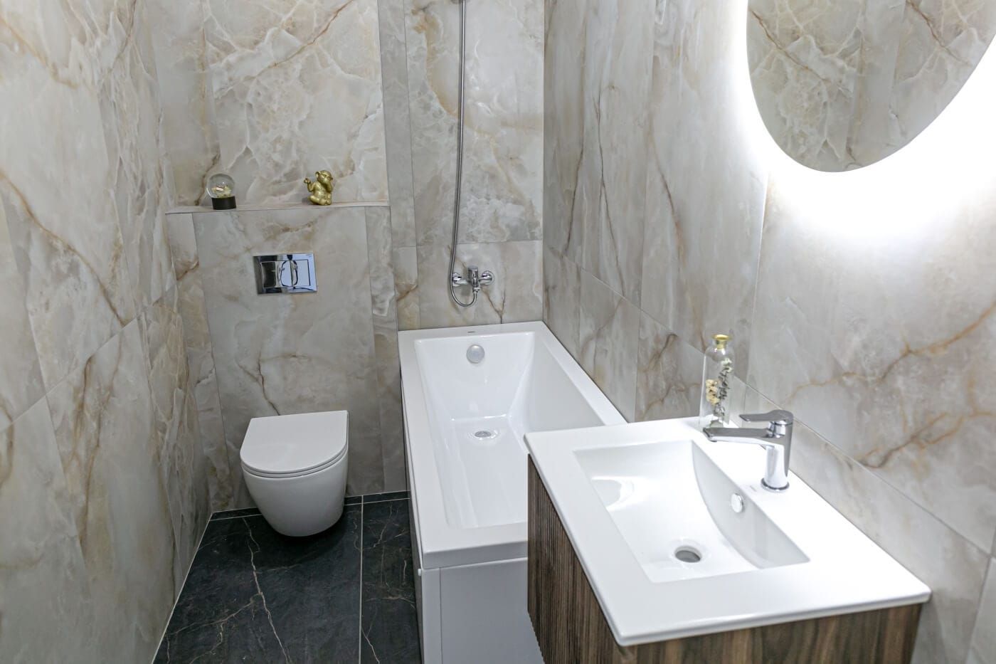 NOU! INTABULAT! Apartament 2 camere, Dec.,58 mp 108300 euro cu TVA - Poză 6