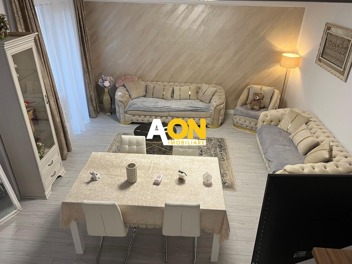 Apartament 3 Camere, 90 mp, Decomandat Cu Scara Interioara, Zona Arex - Poză 4