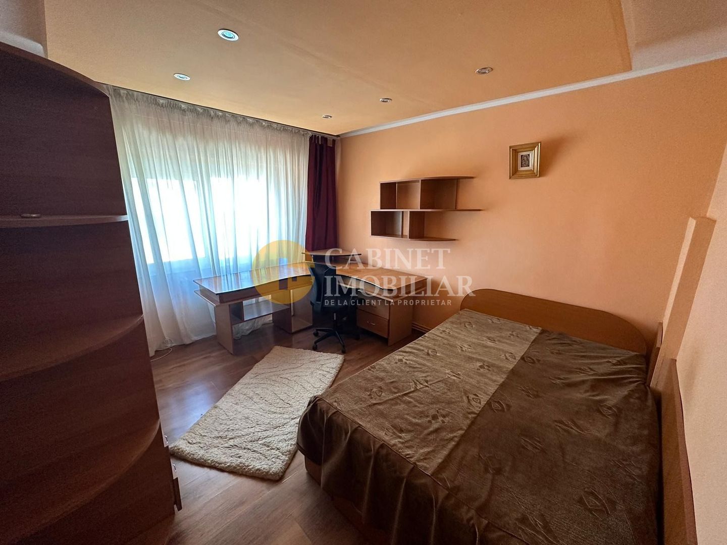 PACURARI - 2 CAMERE DECOMANDAT - ETAJ INTERMEDIAR - LA BULEVARD - Poză 3