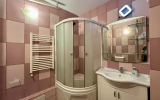 Apartament 3 camere 2 bai Centru -Blv Independentei - Poză 25