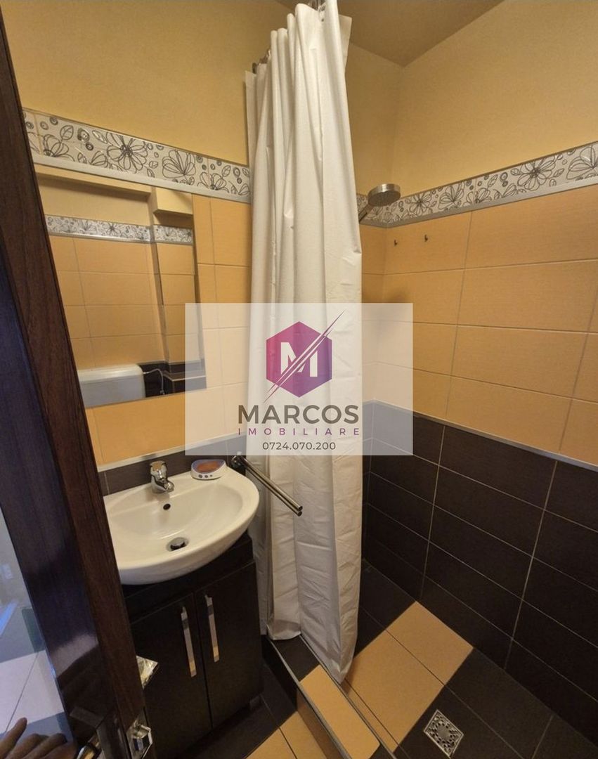 Vand apartament 3 camere Micro 4 - Poză 9