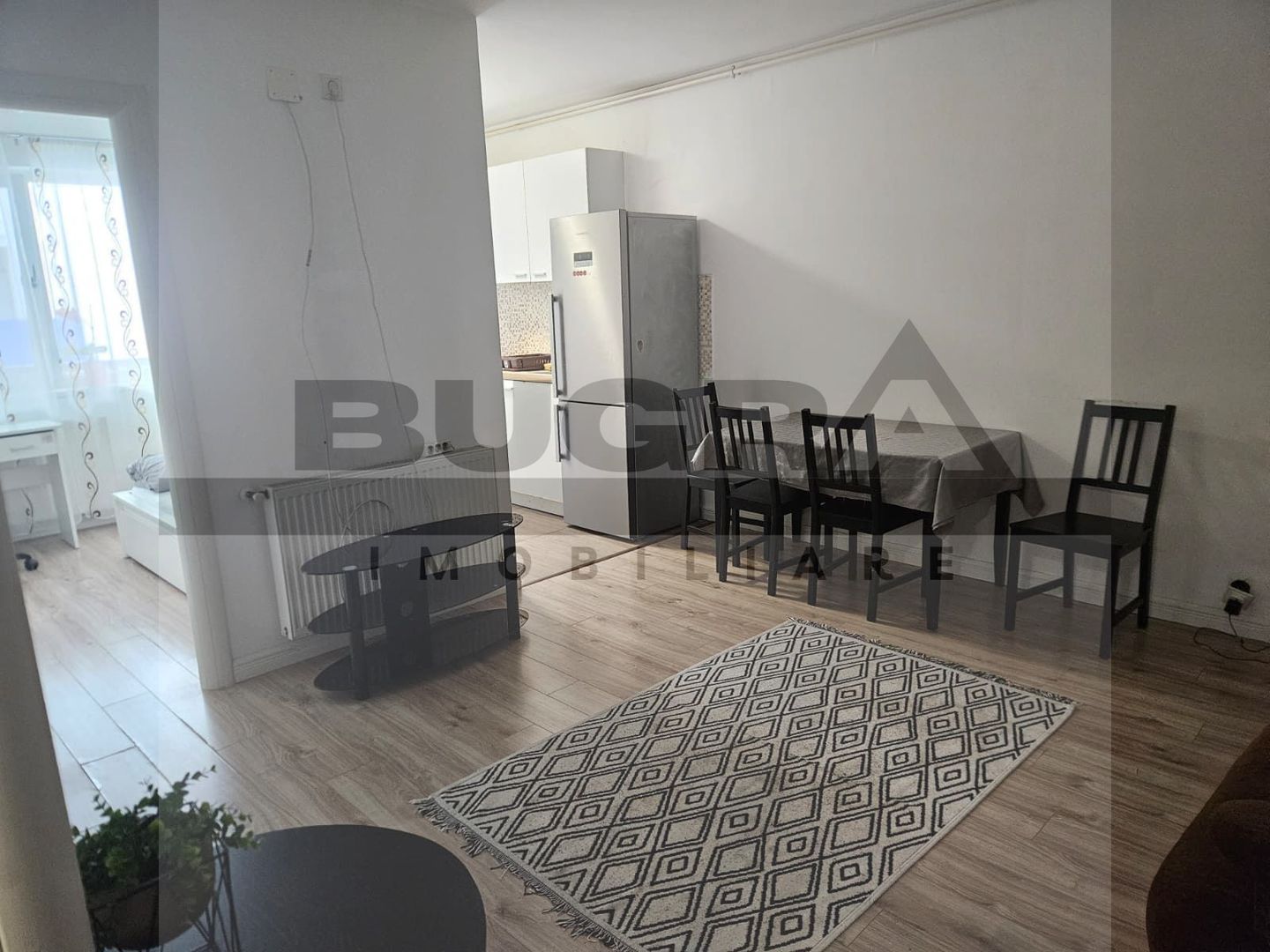 Apartament 3 camere, 50 mp, terasa 10 mp, garaj, zona Vivo - Poză 3