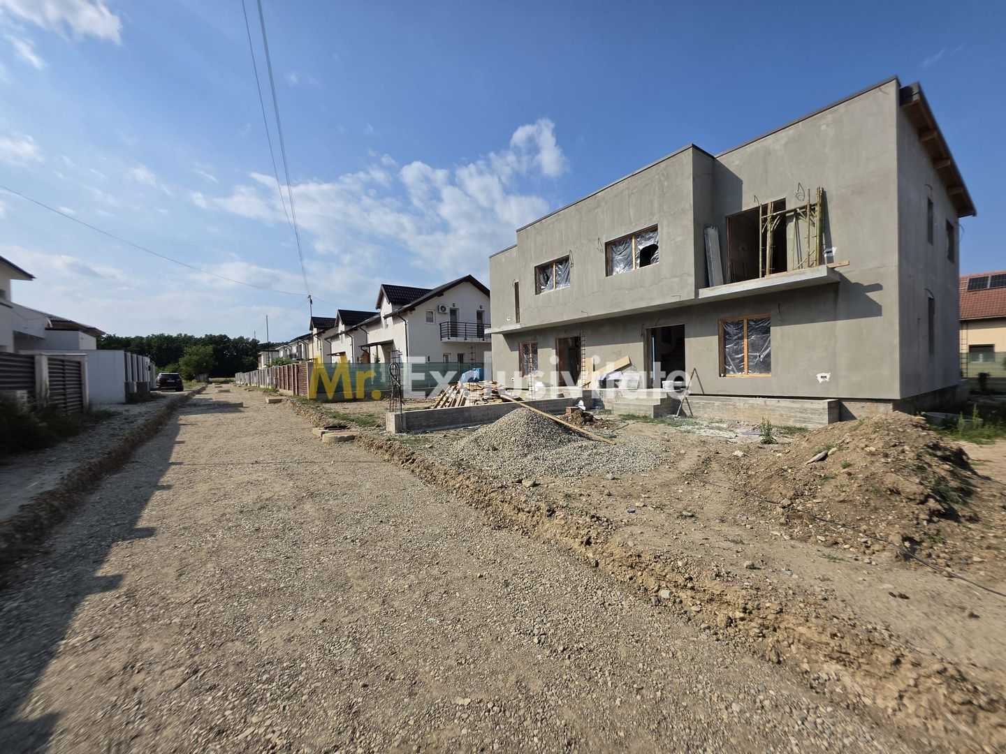 Casă Duplex La Cheie - Finisaje Personalizabile - Teren de 300 mp - Poză 6
