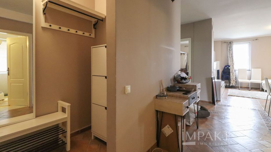 Apartament cu 4 camere, de inchiriat, situat in cartierul Manastur! - Poză 6