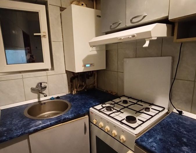 APARTAMENT 3 CAMERE ZONA METROU GORJULUI - Poză 5