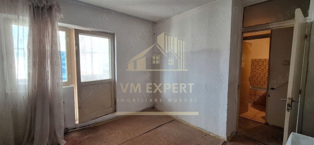 APARTAMENT 3 CAMERE ETAJ 4 GRUI CAMPULUNG - Poză 6