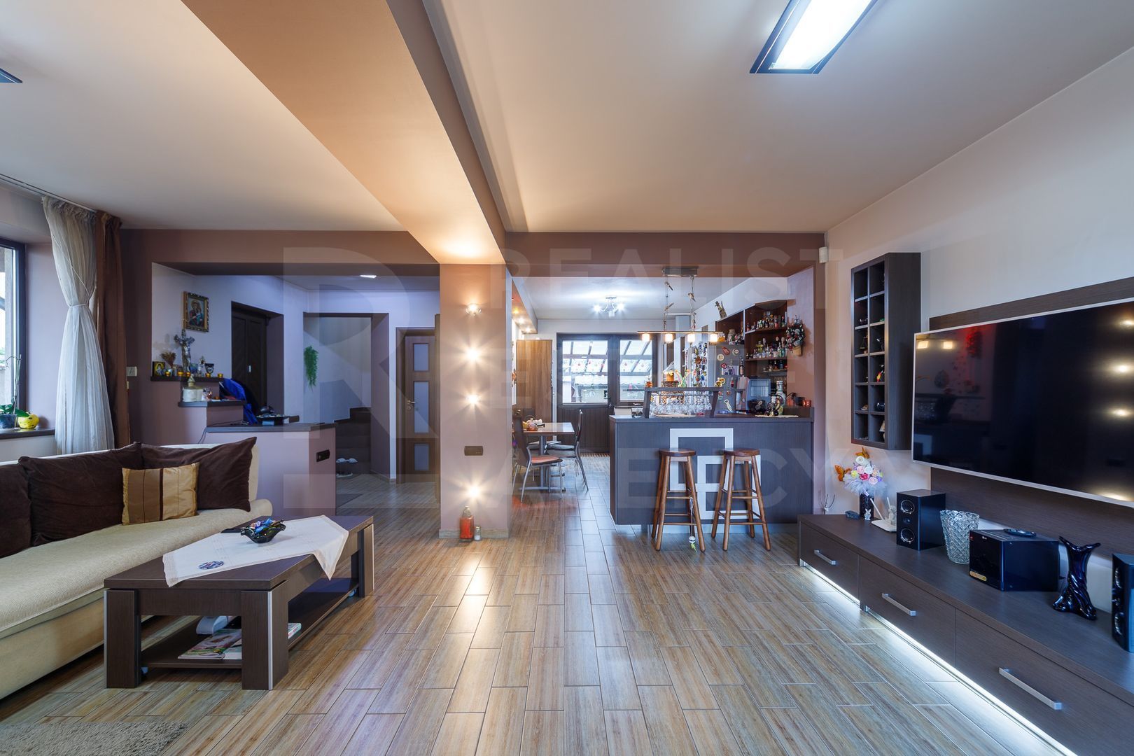 Vânzare, Duplex, 7 camere, zona Militari, București - Poză 12