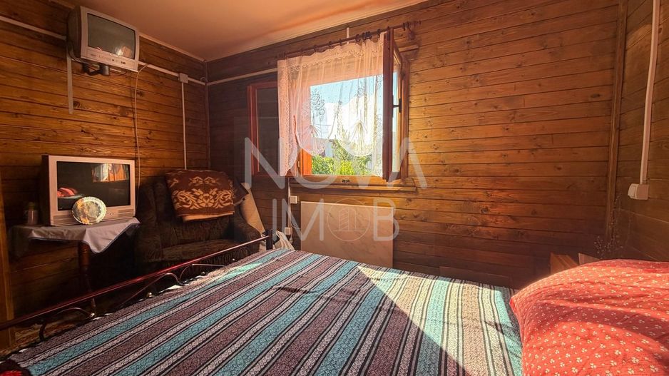 CASA DE VACANTA CU TEREN GENEROS, VALE – SALISTE - Poză 24