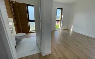 Apartament 3 camere - Calea Moldovei - Poză 19
