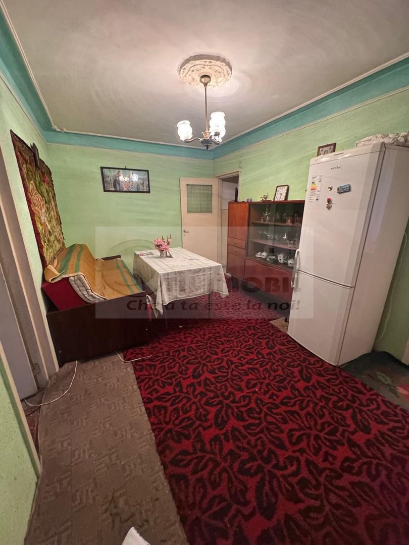 vând apartament 2 camere Alexandru Cel Bun 62000 euro - Poză 5