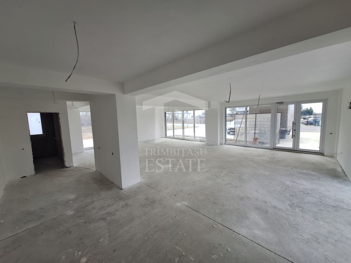 Spatiu Comercial Tunari Otopeni Bloc Nou Vanzare / Inchiriere - Poză 14