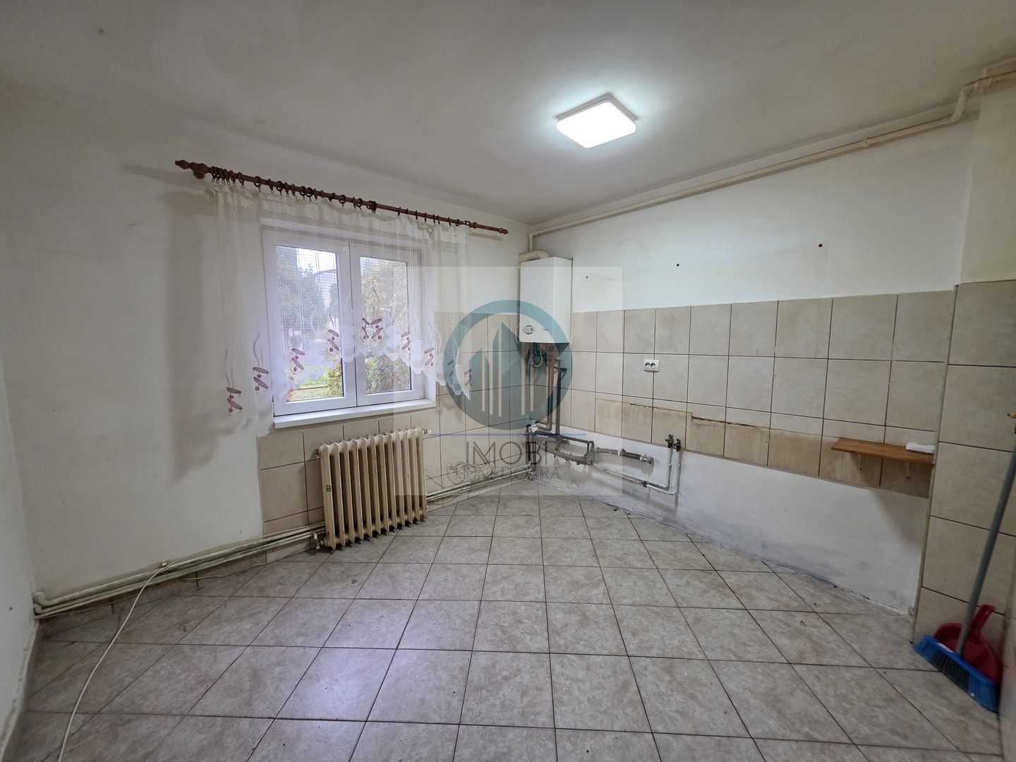 Apartament 2 camere de vanzare parter SU 51 Deva Al. Constructorilor - Poză 6