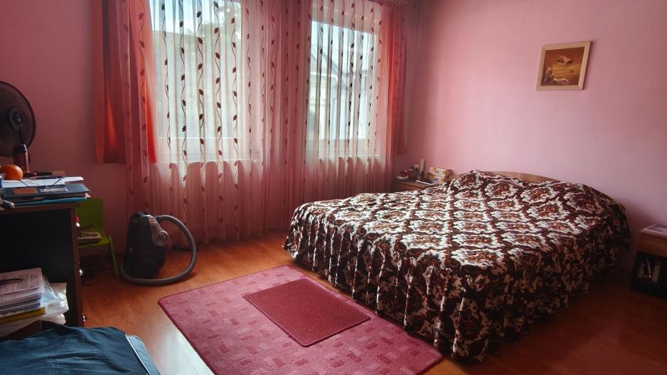 Casa 3 camere, 97 mp(etaj 1) + 2 spatii anexe in aceeasi curte - Poză 4