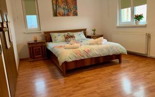 Casa/Villa 8 camere, 1100 mp teren - zona Ultracentral/Sanpetru - Poză 16