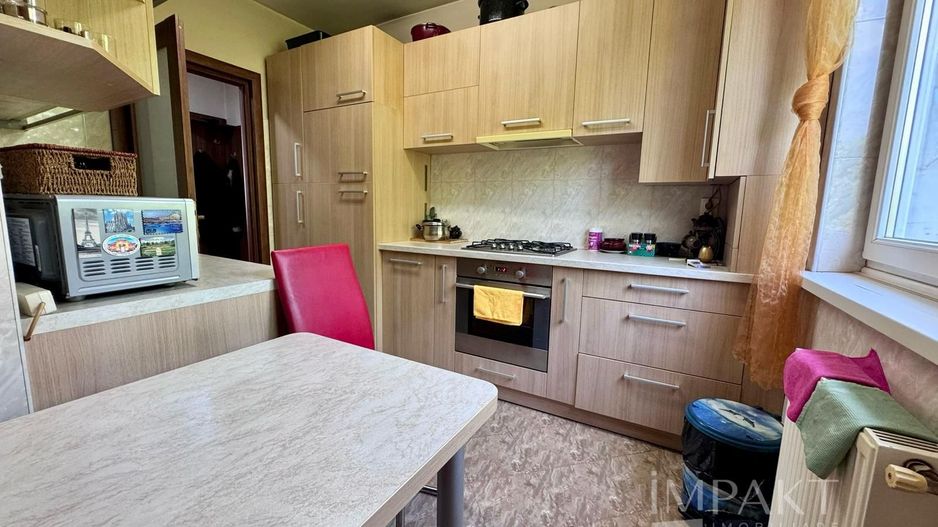 Apartament cu 4 camere in Grigorescu - Poză 7