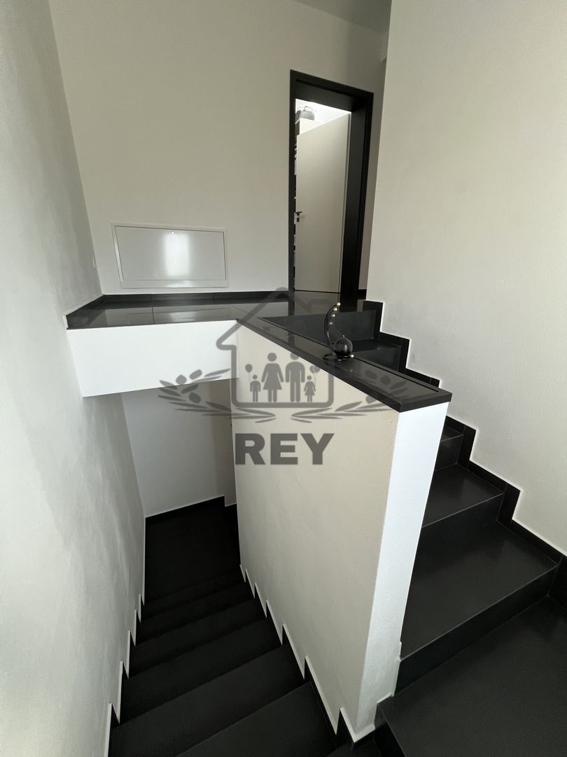 Duplex la cheie 4 camere | Calea Cisnădiei | Arhitecților - Poză 24