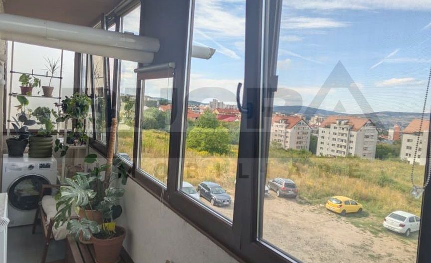 Apartament de 3 camere, 70mp, 2 bai, parcare, zona Zorilor - Poză 10