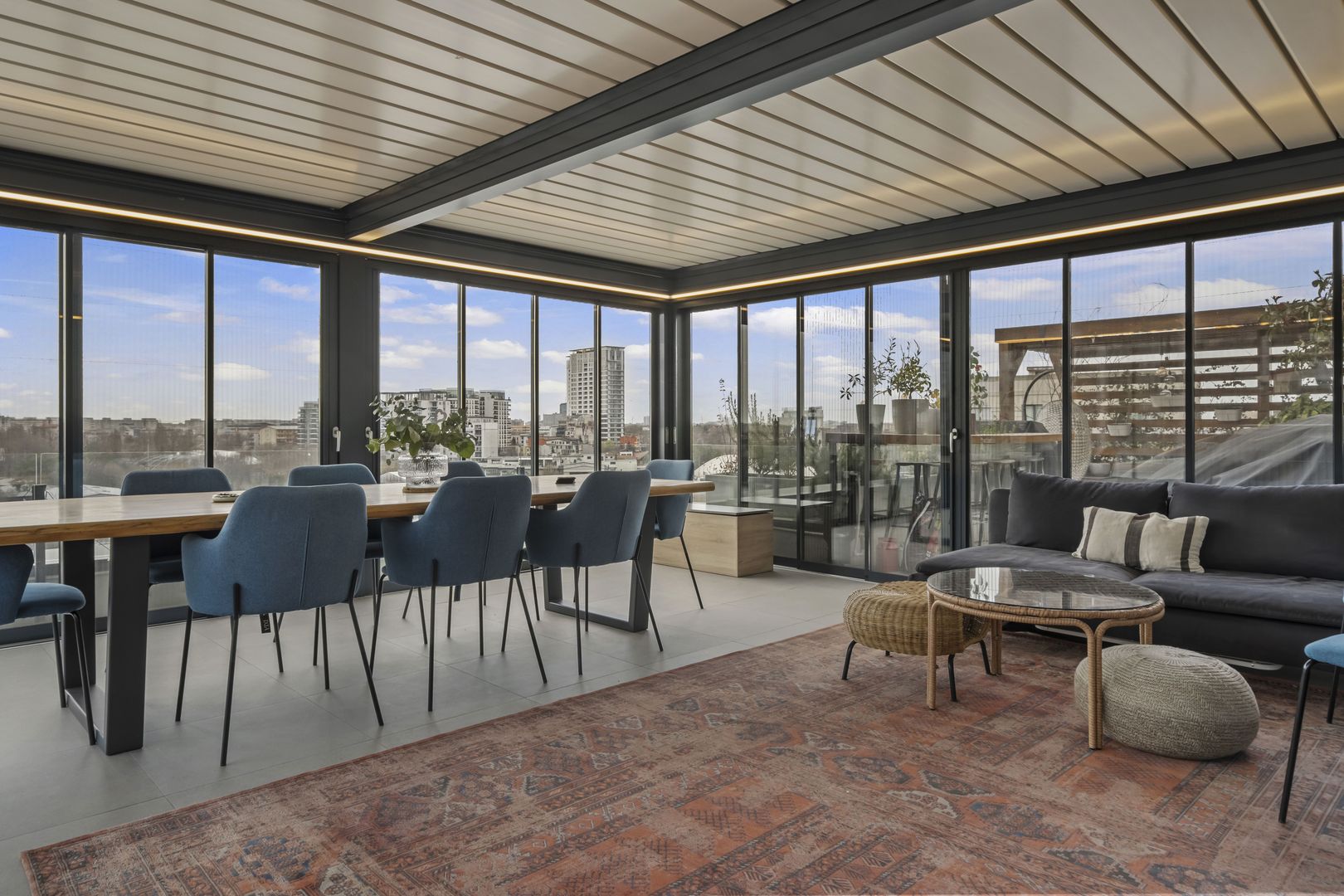 PENTHOUSE UNICAT LAGUNA RESIDENCE VEDERE LAC - Poză 12