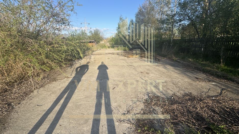 TEREN INTRAVILAN 2500 MP GRUI CAMPULUNG - Poză 4