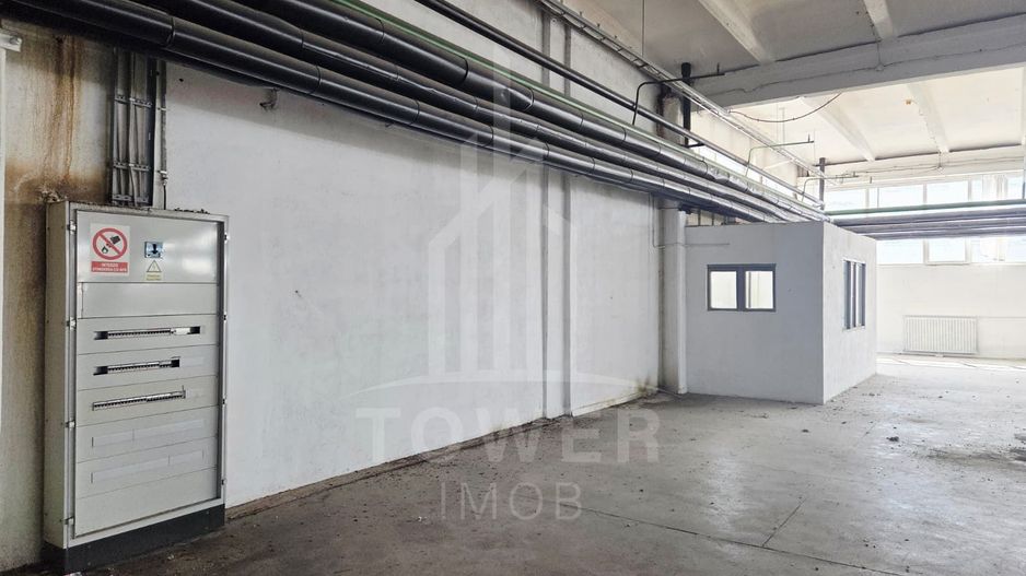 Hala generosa de închiriat . - Poză 2