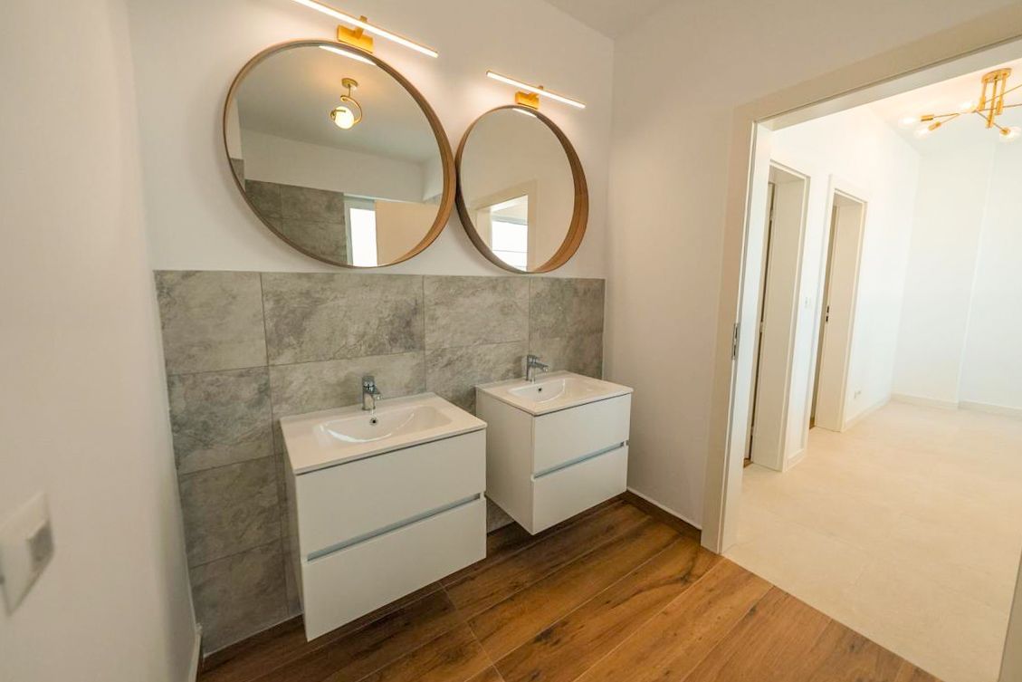 Prima Închiriere I Vilă 3 camere | Pipera Plaza | Curte privată - Poză 9