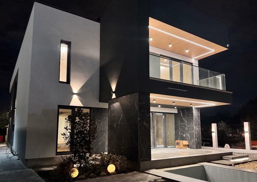 Vila 4 camere , individuala, Pipera, finisaje premium - Poză 1