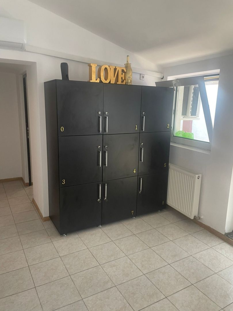 Casa de inchiriat - 200 mp - 6 dormitoare - Str. Tecuci - Poză 16