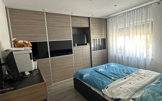 Apartament 3 camere 83 mp utili curte si 2 locuri parcare in Selimbar - Poză 6