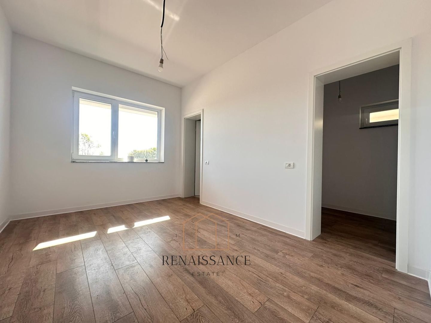 Giroc 3 Camere 2 Bai | 78mp Utili + 12mp Balcon Parter | Bloc Nou - Asfalt - Poză 3