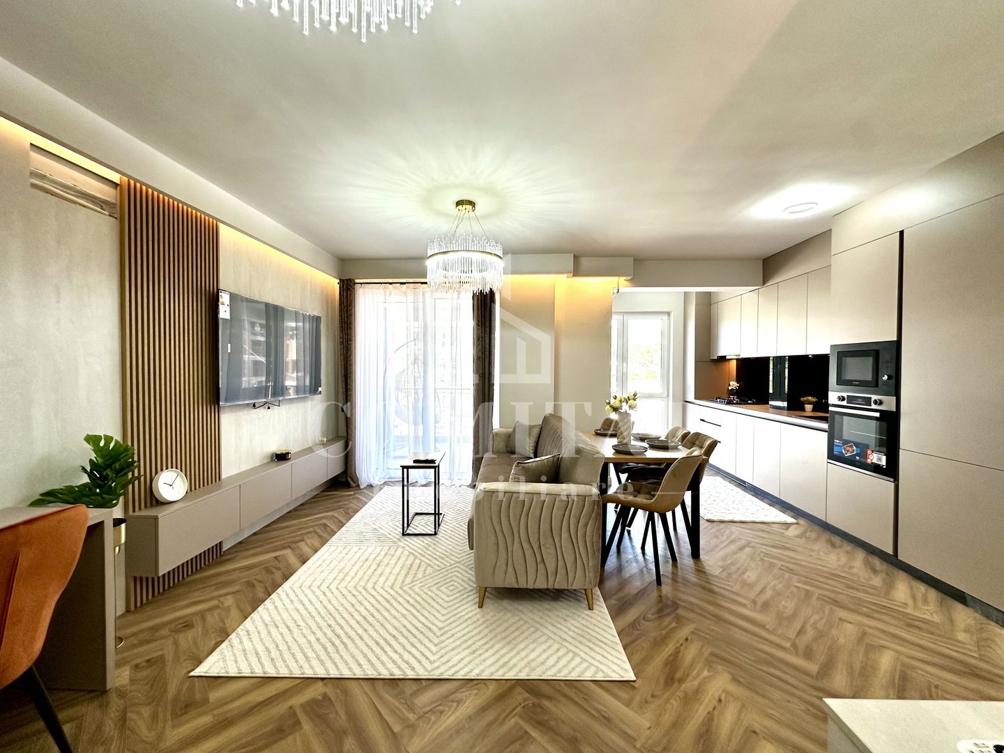 Apartament ultrafinisat | Etaj intermediar | Zona Str Tineretului - Poză 5