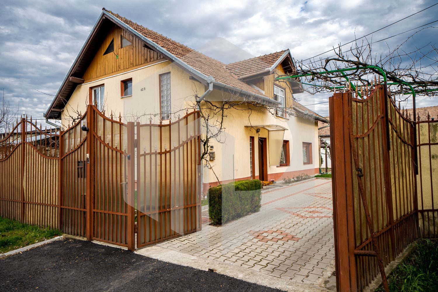 Casa individuala+ teren 609mp/ Terezian- Pretabilă clinică/gradiniță - Poză 6