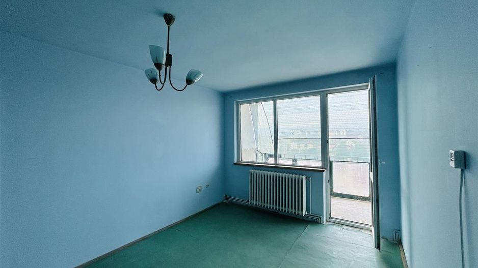 Apartament de vanzare 2 camere cu balcon mare și pivniță, zona Rahovei - Poză 3