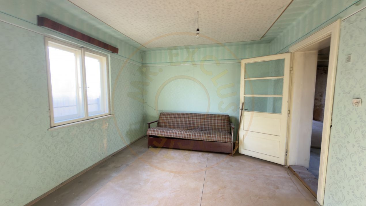 Casă 3 camere, Teren 1036 mp Front 22 m - Str. Florilor 46 - Carei - Poză 5