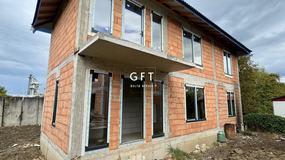 Casa de vanzare in Bistrita, finisata dupa preferinte - Poză 1