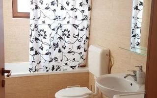 Garsoniera spatioasa Astra zona Vulturului,mobilata si utilata. - Poză 5