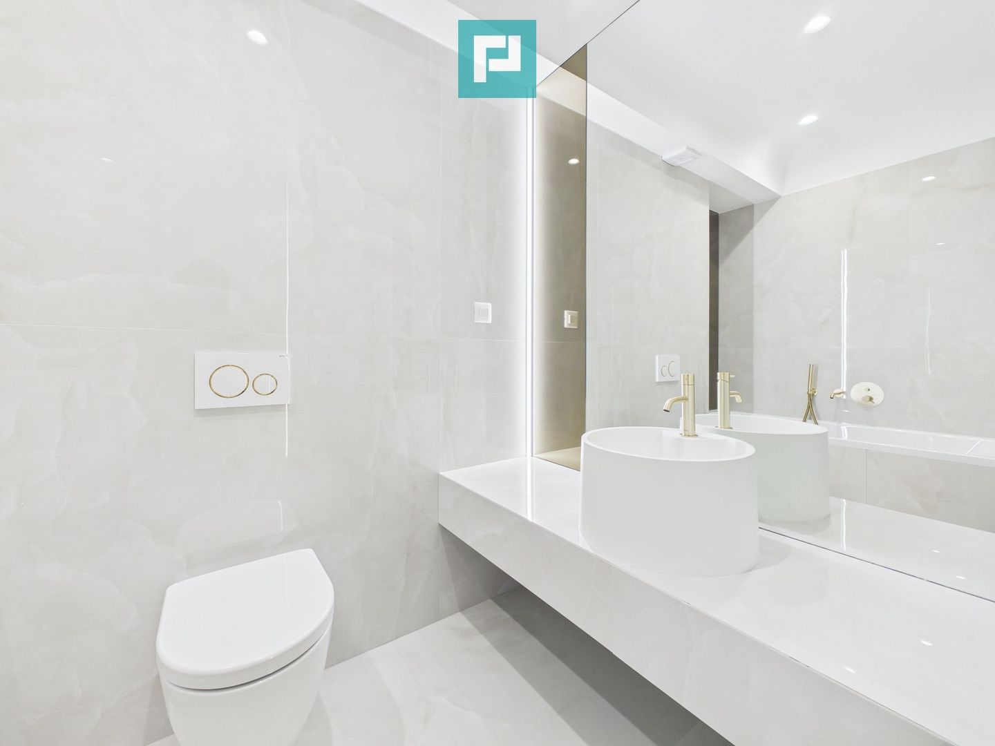 3 camere moderne|Prima închiriere |Cortina North - Poză 9