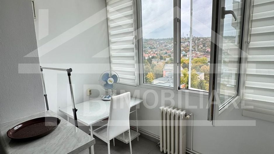 Apartament cu 3 camere, 55 mp, decomandat, Zona UMFST - Poză 10
